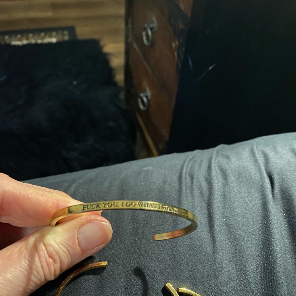 5 Gold funny statement Bracelets - Picture 5 of 8